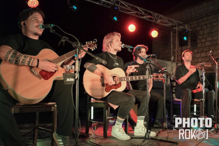 Baby Lasagna Acoustic u Vrboskoj (Hvar)