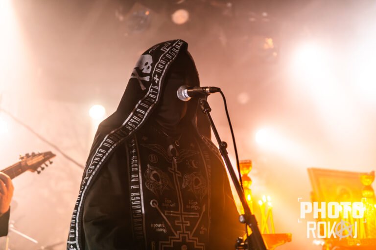 Batushka Krzysztofa Drabikowskog i Houle u Močvari