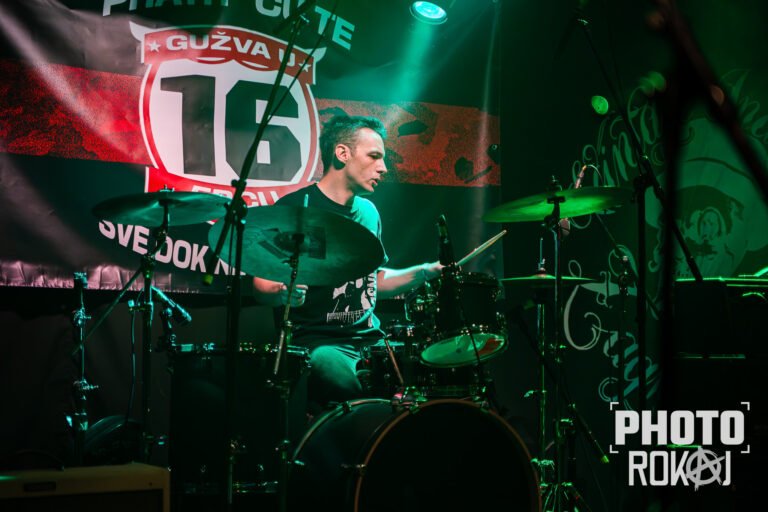 Gužva u 16ercu, Petar Punk i Ignor zapalili Vintage – pank živi vječno