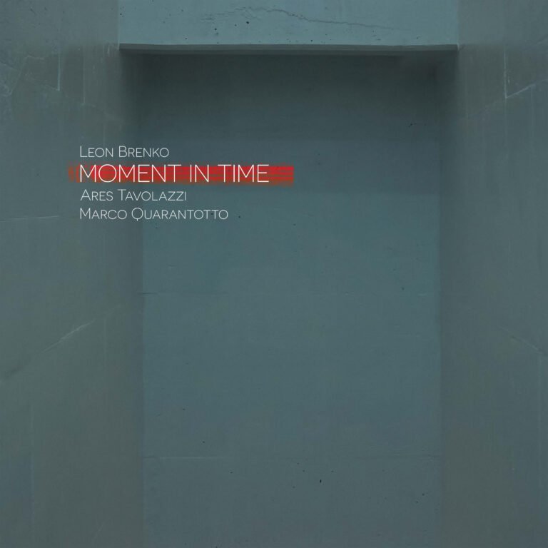 U prodaji je novi album Leona Brenka „Moment in Time“ !