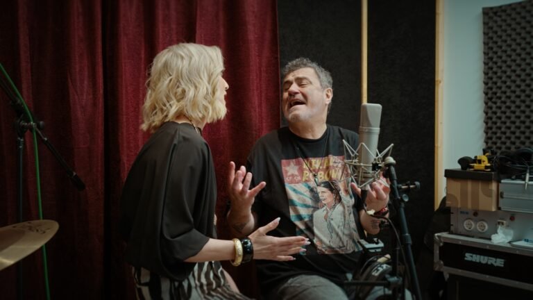 Alen Vitasović i Silvija Rejec osvojili MIK i pulsku publiku s pjesmom „Čuvaj me“
